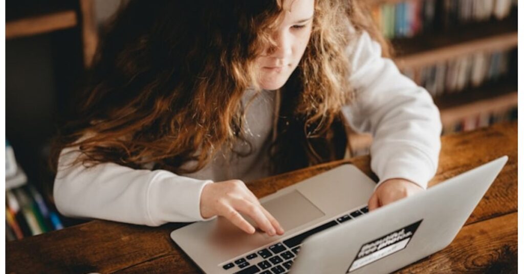 is roblox getting banned in australia