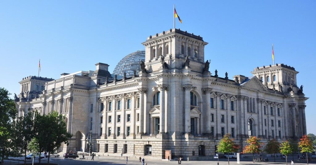 NSW Government Clerk Grade 910 Salary